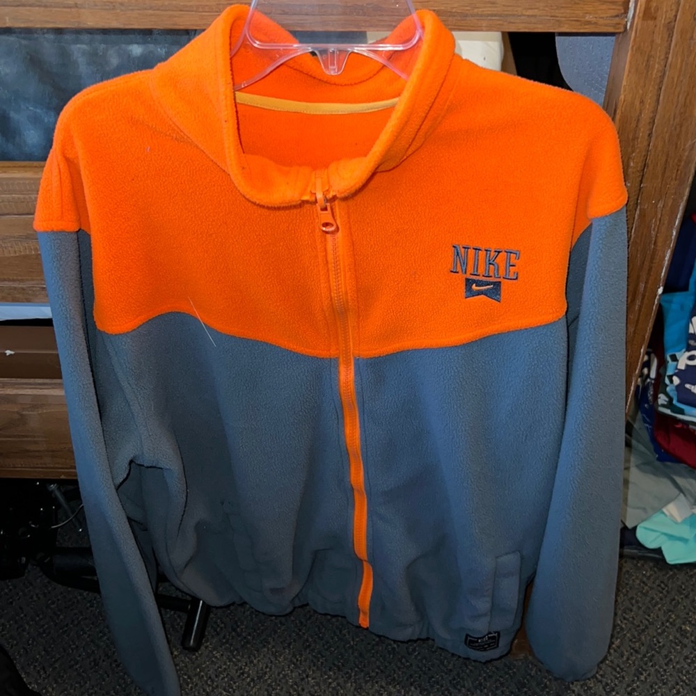 Nike zip up fleece jacket